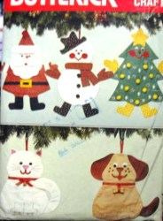6054 CAT, DOG,TREE, SNOMAN SANTA XMAS STOCKINGS PATTERN
